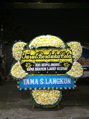 Papan Bunga Duka di Pasirwangi